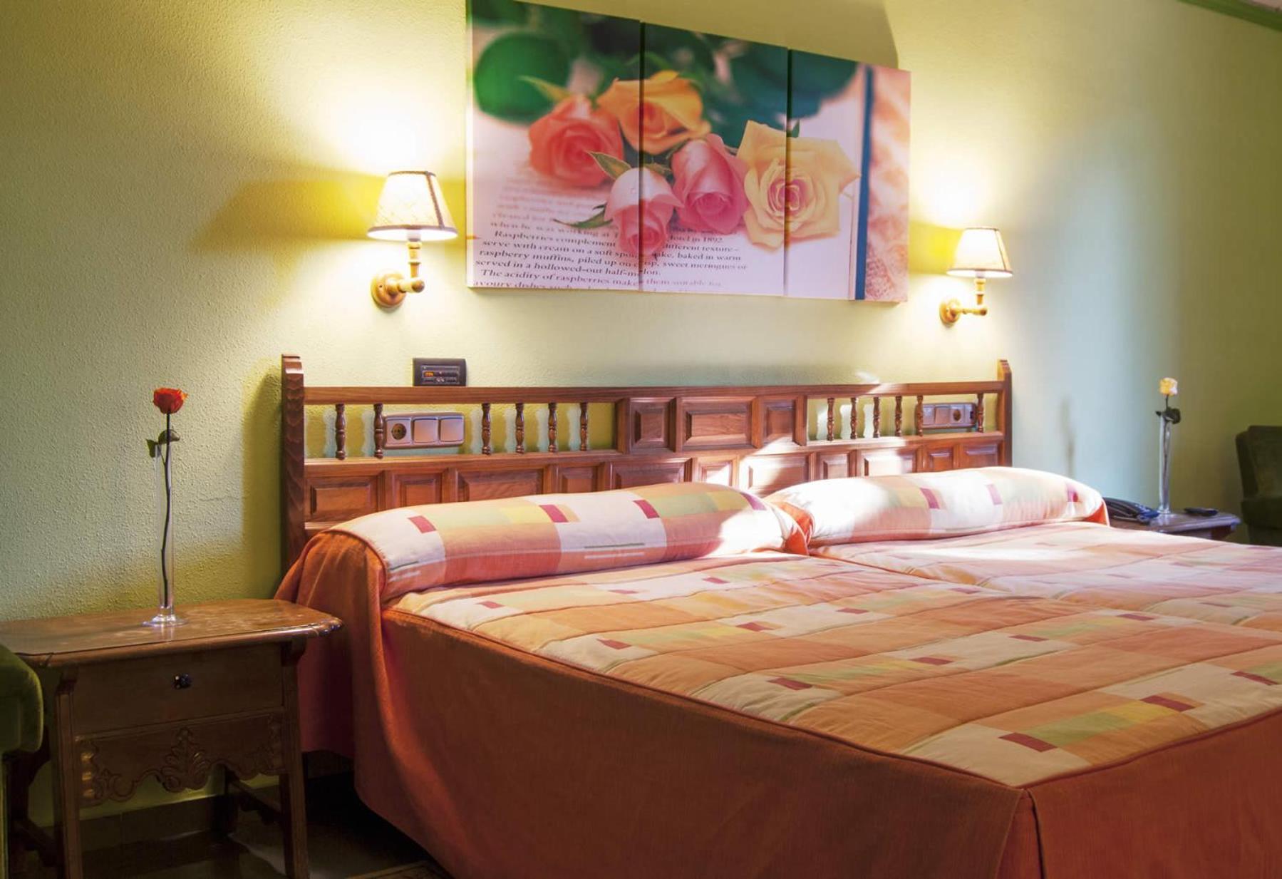 Real Hotel Гуардо Екстериор снимка