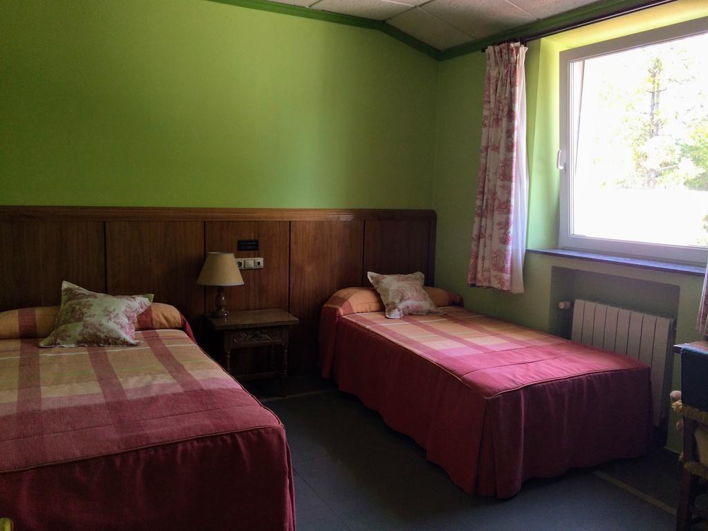 Real Hotel Гуардо Екстериор снимка